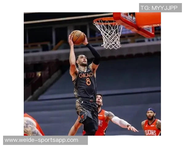 迪恩韦德表现惊艳六场四中四三分命中率高达二助攻八篮板助力球队胜利